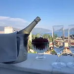 Hotel Berry Bella