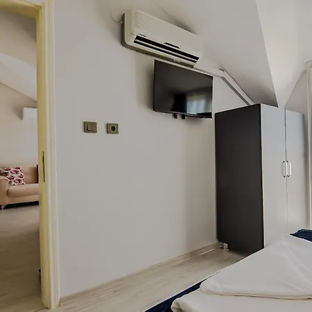 Berry Bella Marmaris