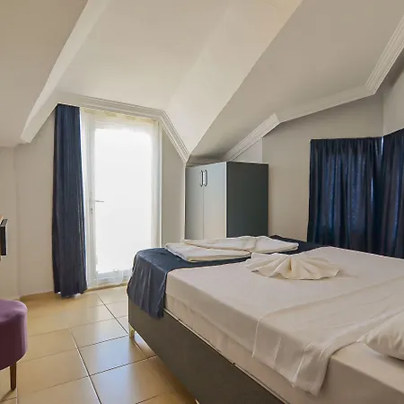 Berry Bella Hotel