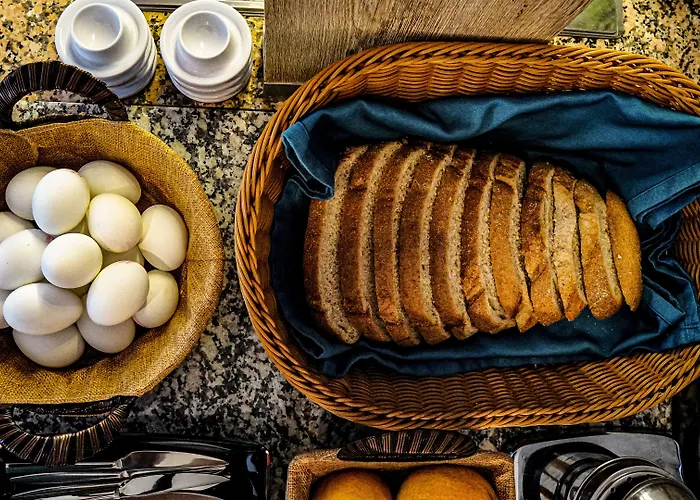 Hotell Berry Bella *